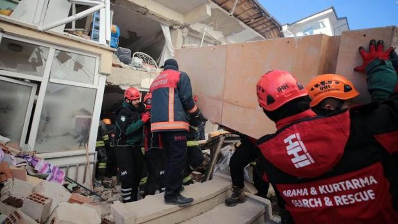 İHH ekipleri deprem bölgesinde