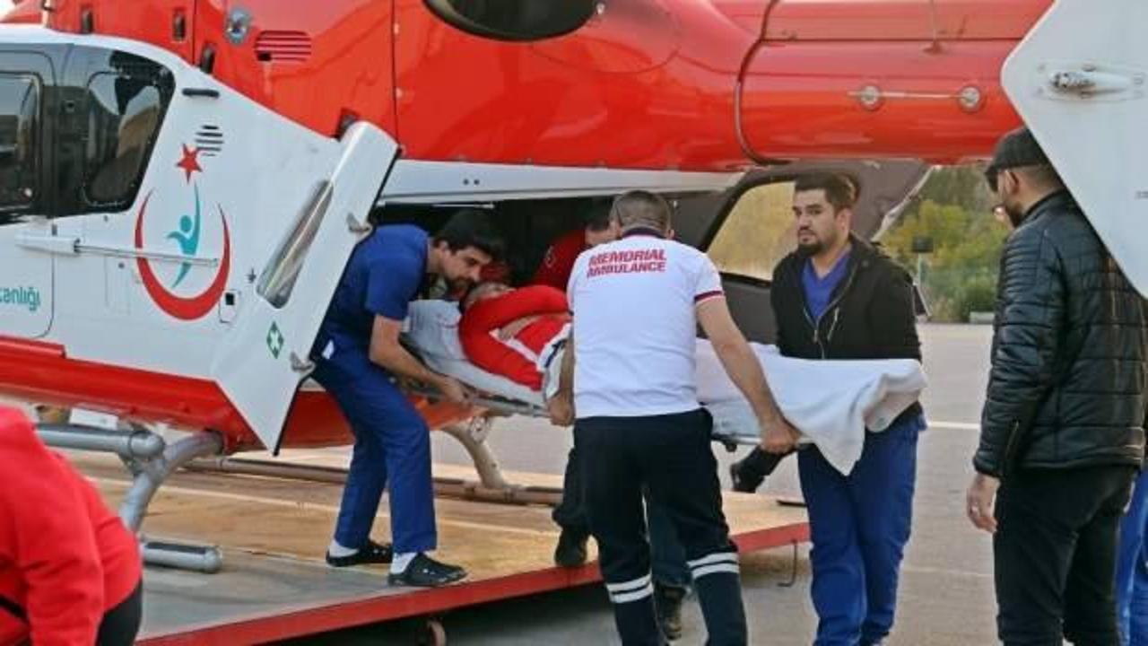Jahovic ambulans helikopterle Antalya'ya getirildi