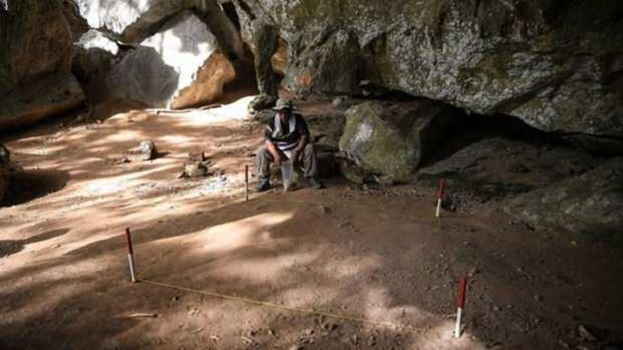 Malezya'da 17 bin yıl öncesine ait eşyalar bulundu