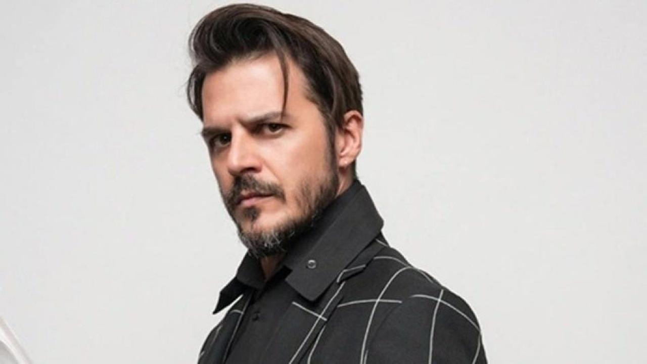 Mehmet G&uuml;ns&uuml;r'den Atiye itirafı!