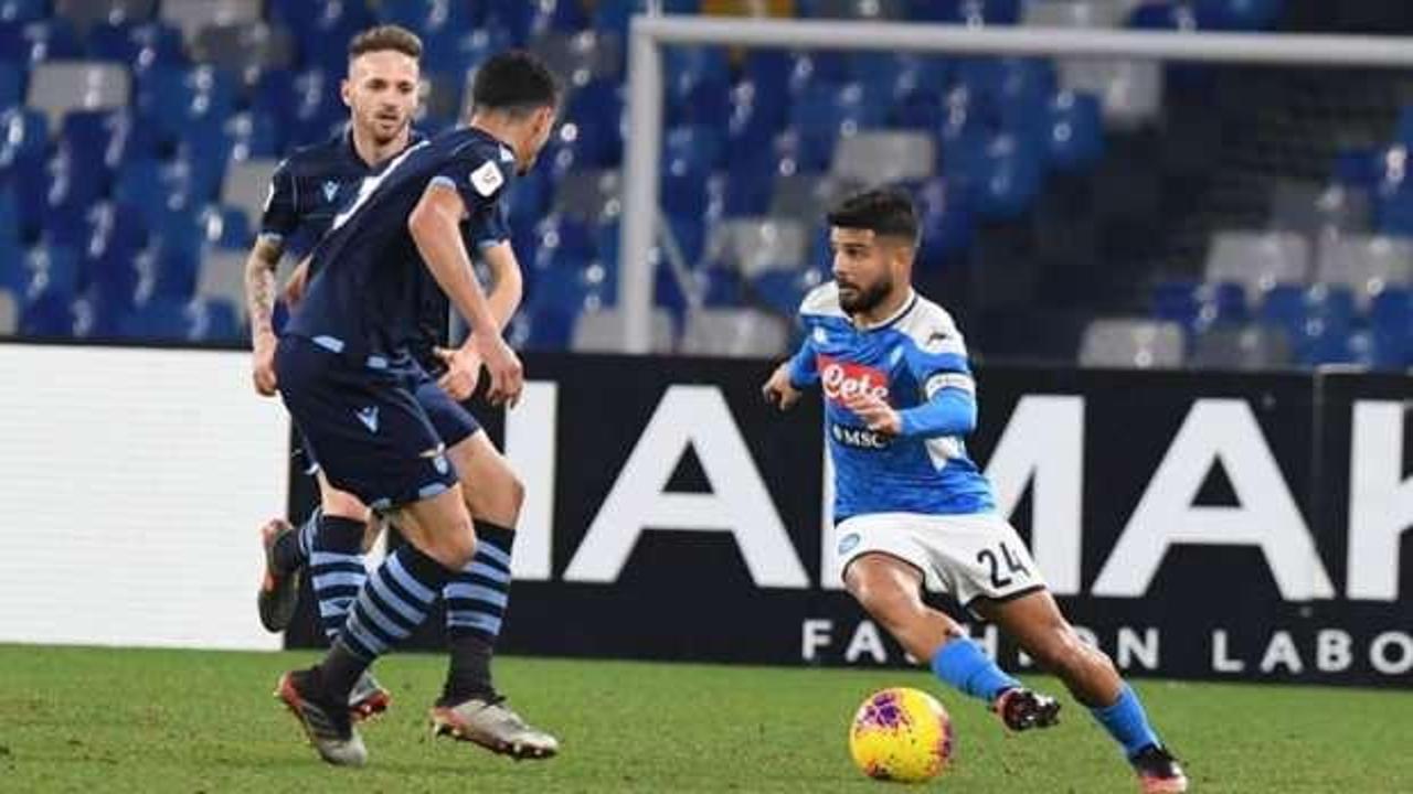 Napoli, İtalya Kupası'nda son şampiyon Lazio'yu eledi