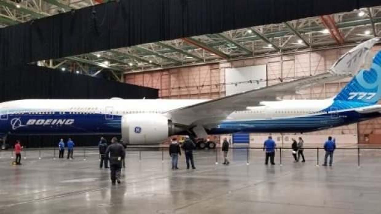 Boeing, dünyanın en büyük çift motorlu jeti 777X'i test etti