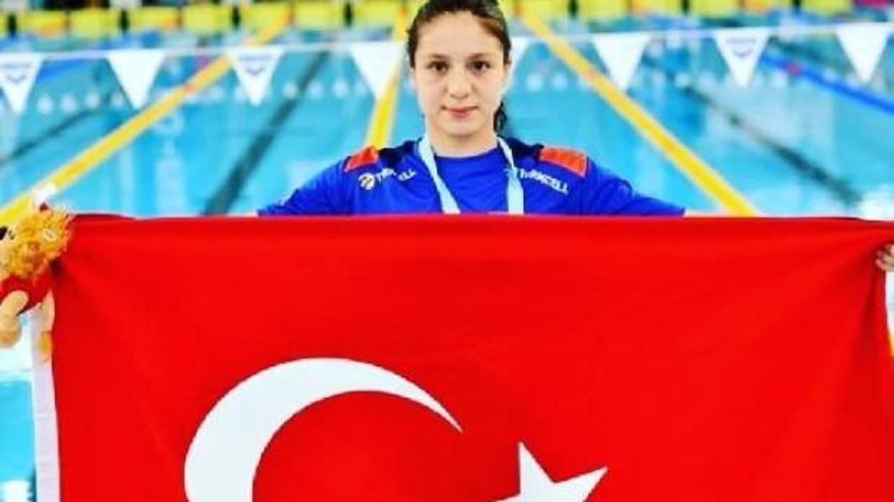 Milli yüzücü Merve Tuncel'den olimpiyat vizesi