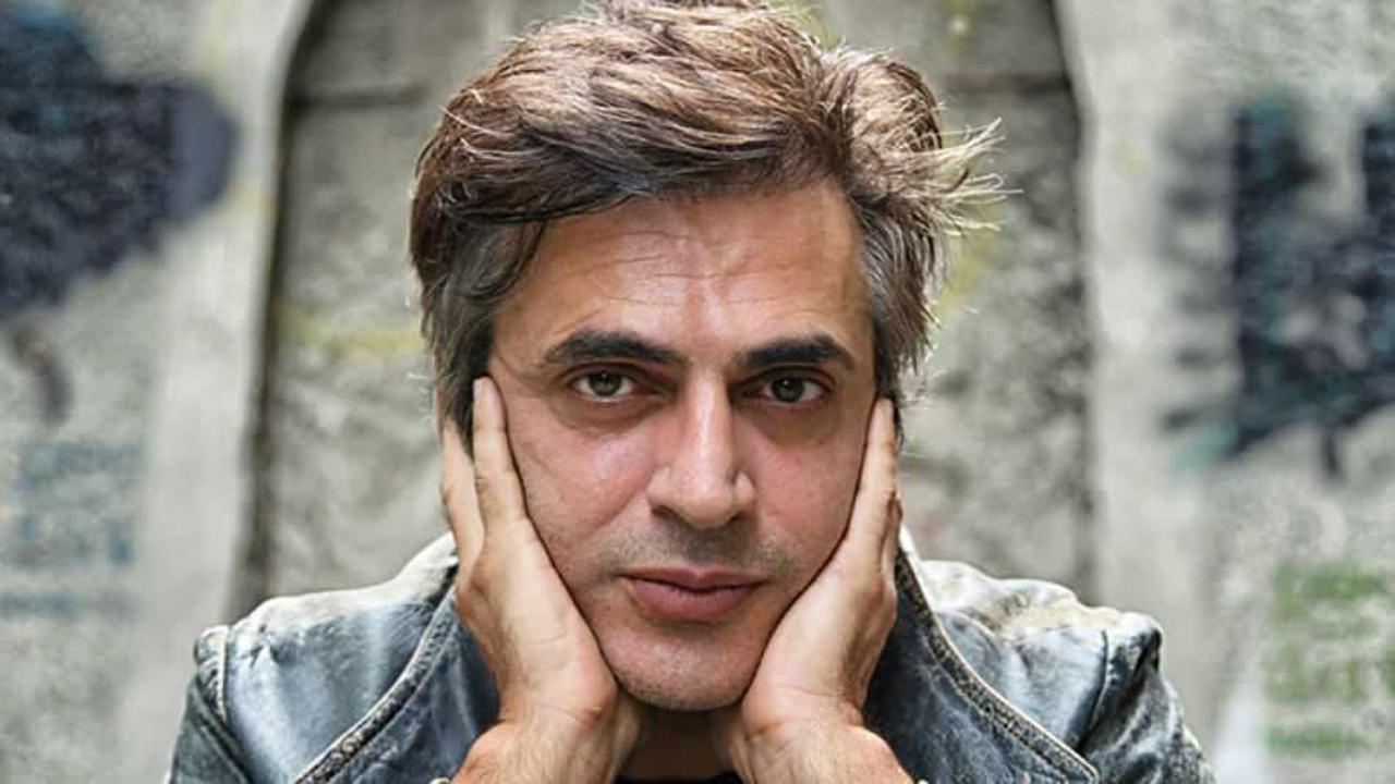 Teoman konserinde a&ccedil;ıkladı: &Uuml;z&uuml;lmeyin!