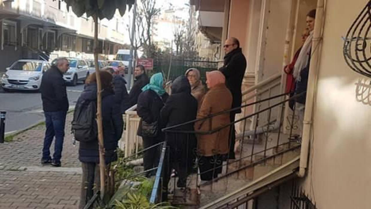 6 yaşındaki kız &ouml;l&uuml; bulundu, annesi hastaneye kaldırıldı