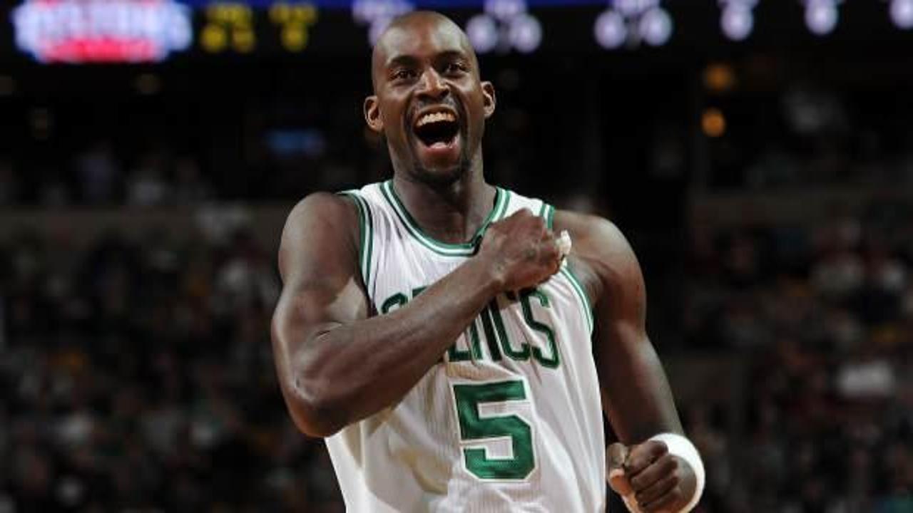 Boston Celtics, Kevin Garnett'in formasını emekli ediyor!