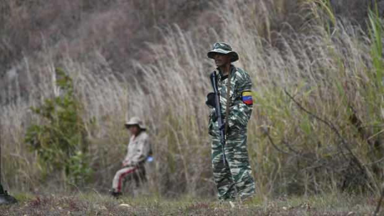 Venezuela ordusundan savunma tatbikatı