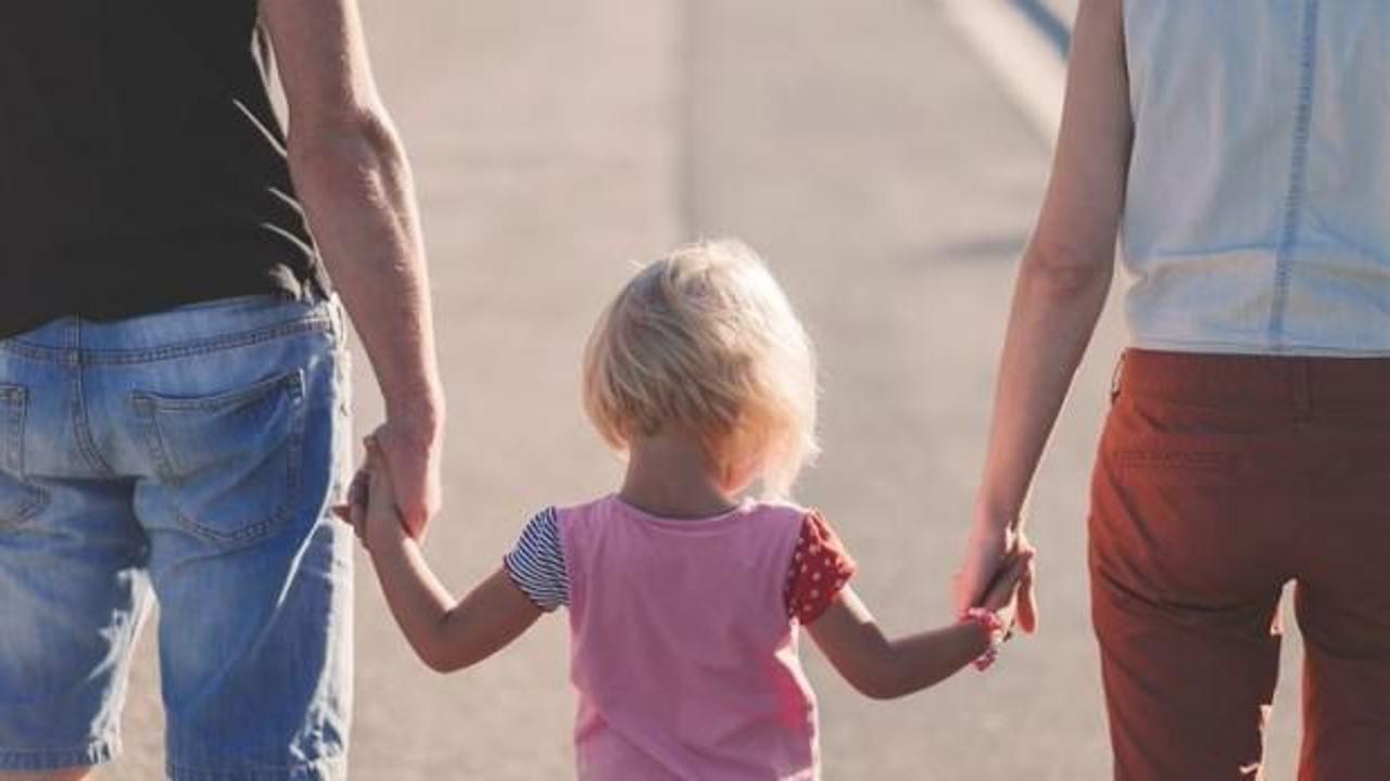 Aile hekiminden ailelere uyarı: Sevgi ve ilgi çocukları sağlıklı tutuyor