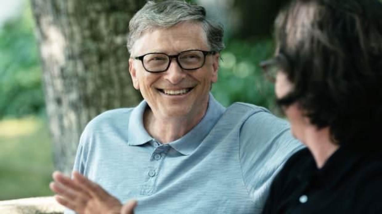 Bill Gates satın aldığı ilk elektrikli otomobili açıkladı! Musk sitem etti