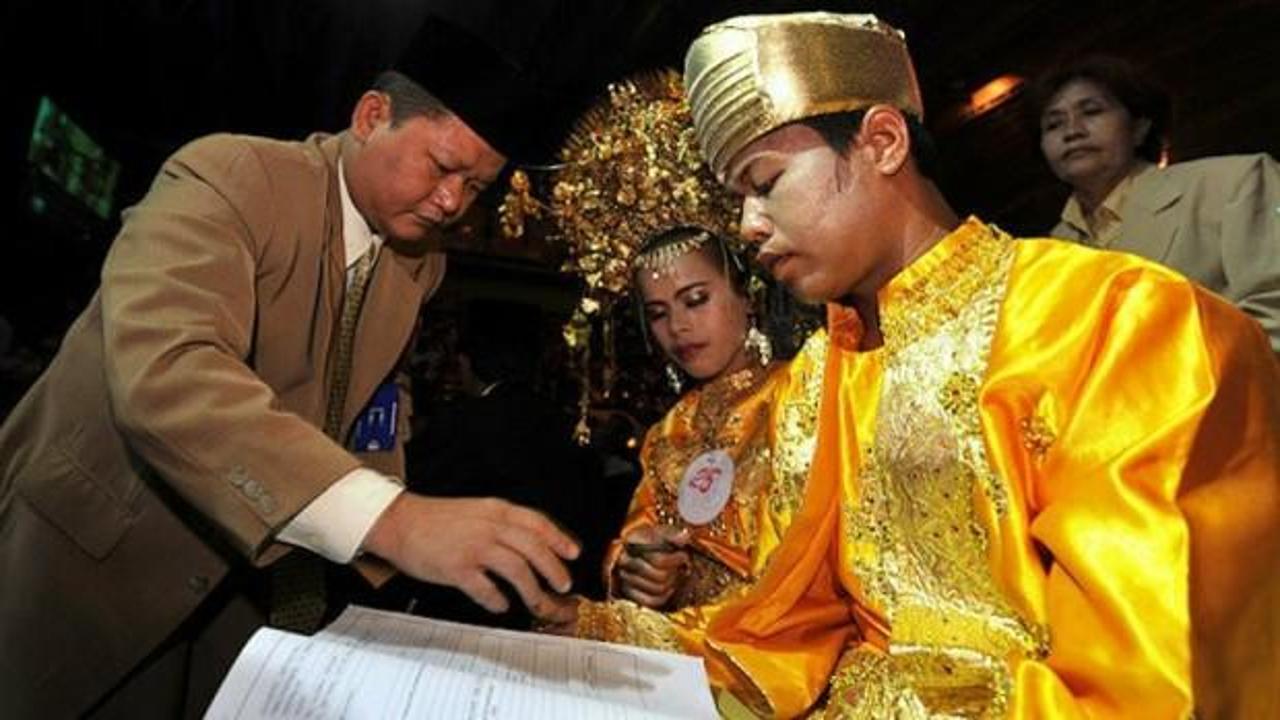 Endonezyalı Bakan'dan fakirliği bitirme formülü: Zenginler yoksullarla evlensin