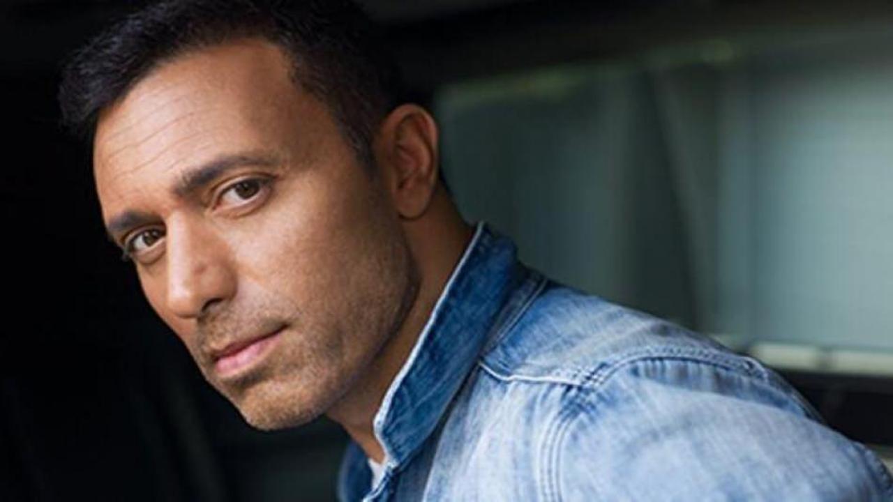 Mustafa Sandal oyuncuları jenerat&ouml;re benzeten a&ccedil;ıklamasıyla g&uuml;ndeme ses getirdi!