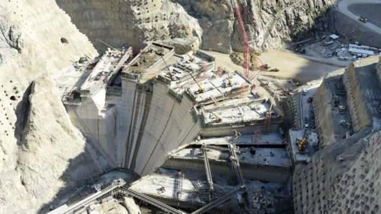 Yusufeli barajında yükseklik 184 metreye ulaştı