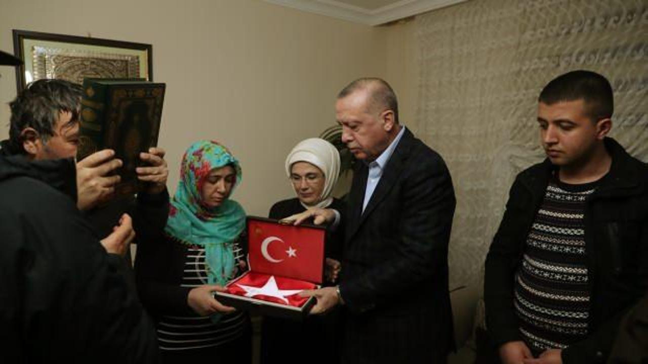 Başkan Erdoğan'dan İdlib şehidinin evine taziye ziyareti