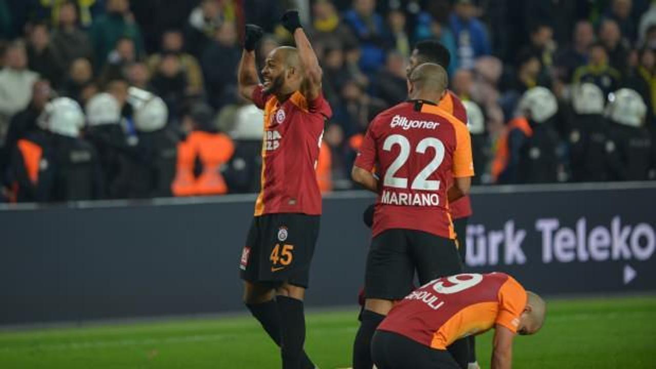 Galatasaraylı futbolculara derbi primi