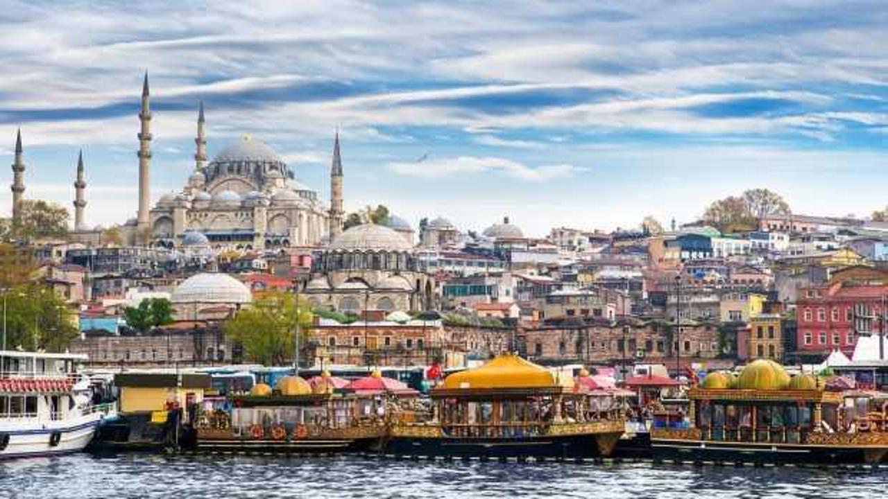 İstanbul Valisi Yerlikaya Twitter'dan açıkladı: Turist sayısı 1 milyonu geçti