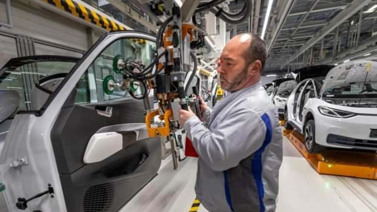 Alman otomotiv sektörü zor günlere hazırlanıyor