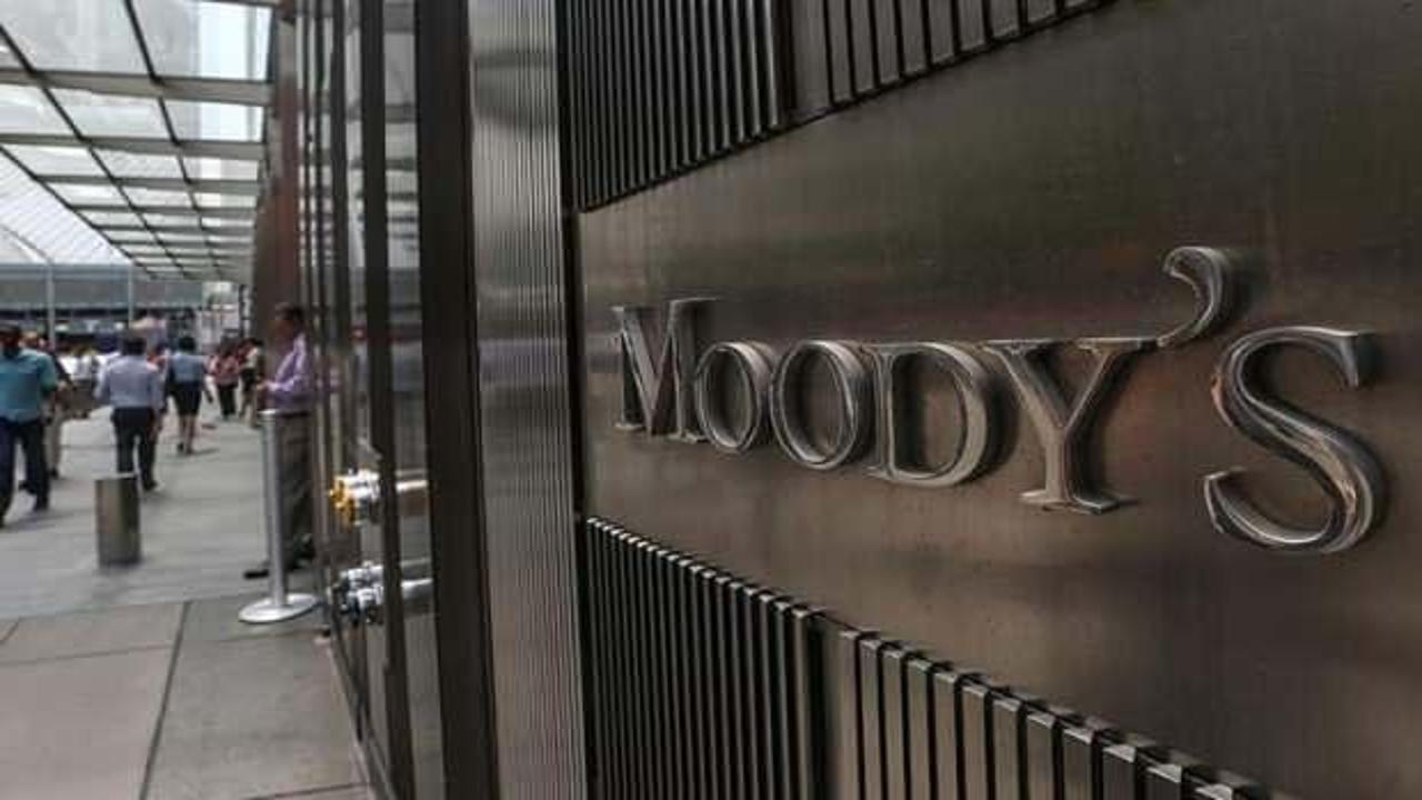 Moody's'den Türkiye açıklaması! Düşürdü