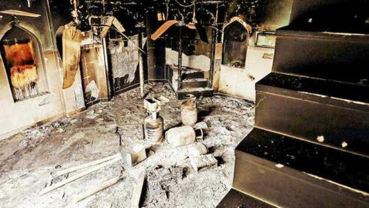 Hindistan'da 48 saatte 4 cami yakıldı