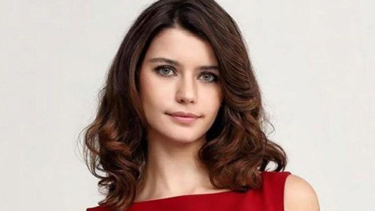 Beren Saat'in idol&uuml; kim? A&ccedil;ıkladı...