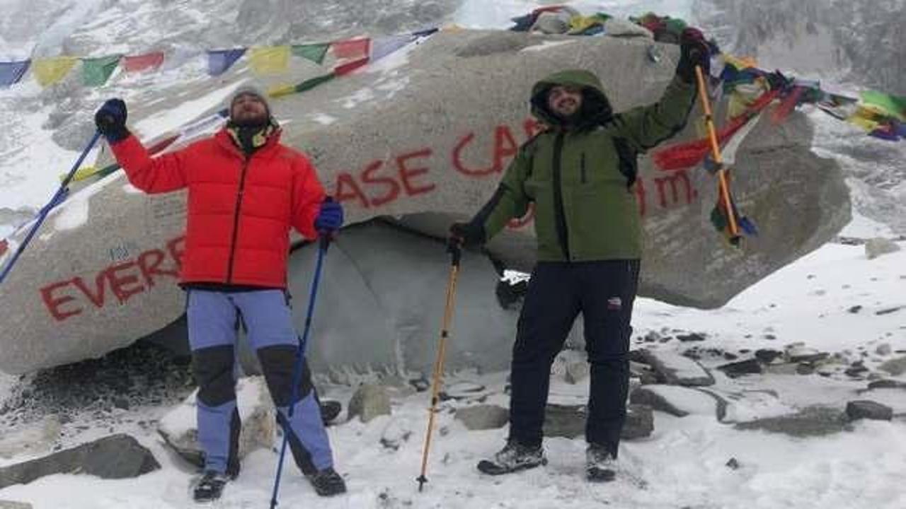Everest'te mahsur kalan Türk dağcılar içi Dışişleri Bakanlığı devreye girdi