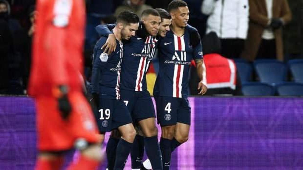 Fransa liglerinde maçlar 15 Nisan'a kadar seyircisiz oynanacak