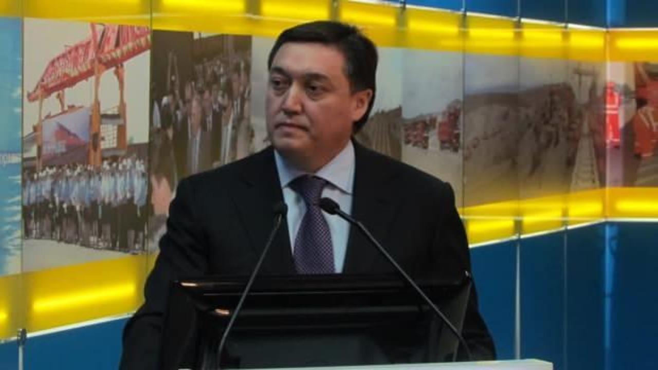 Kazakistan'da döviz alımlarına sınırlama getirildi