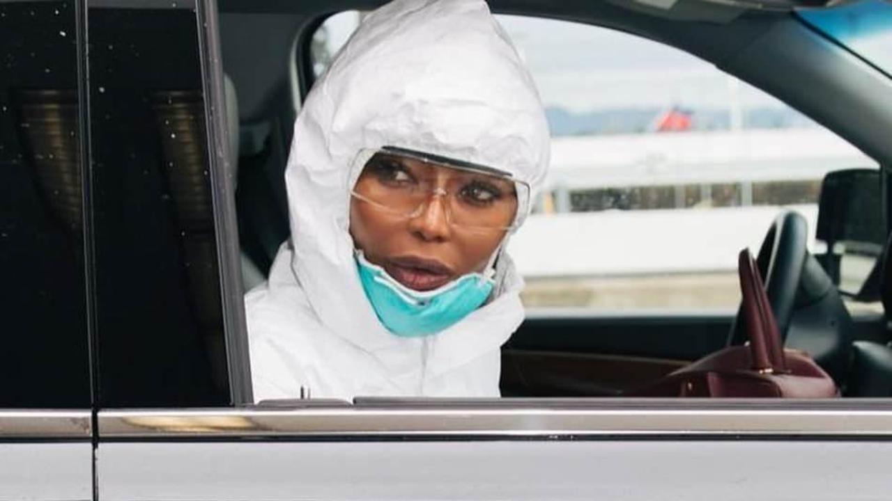 Naomi Campbell'den korona vir&uuml;s&uuml;ne karşı ilgin&ccedil; tedbir!