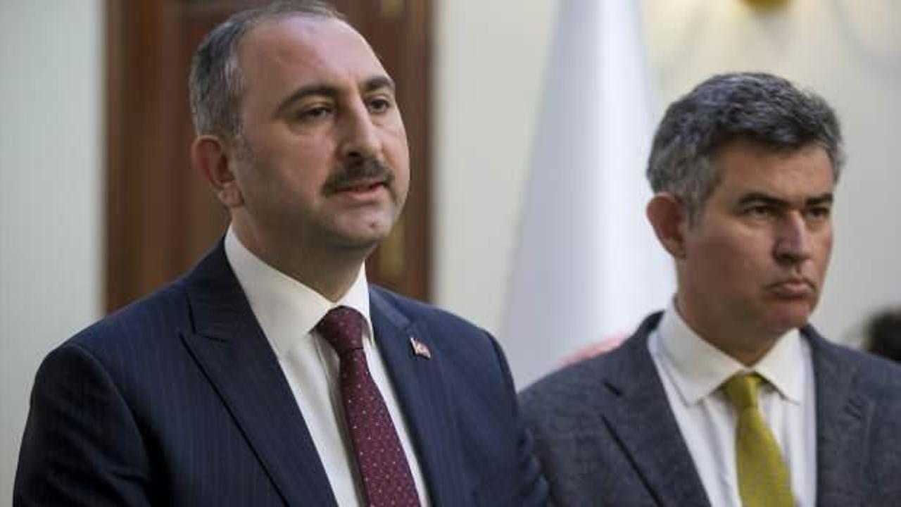 Adalet Bakanı Gül: Stajyer avukatlar 30 Mart'a kadar izinli sayılacak