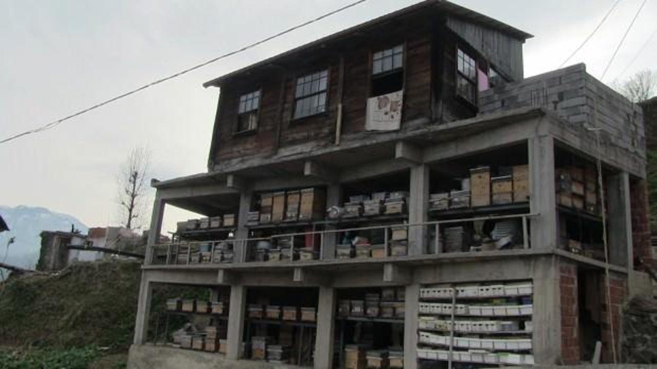 Baba yadigarı evi yıkmaya kıyamayınca &ouml;yle bir şey yaptı ki!