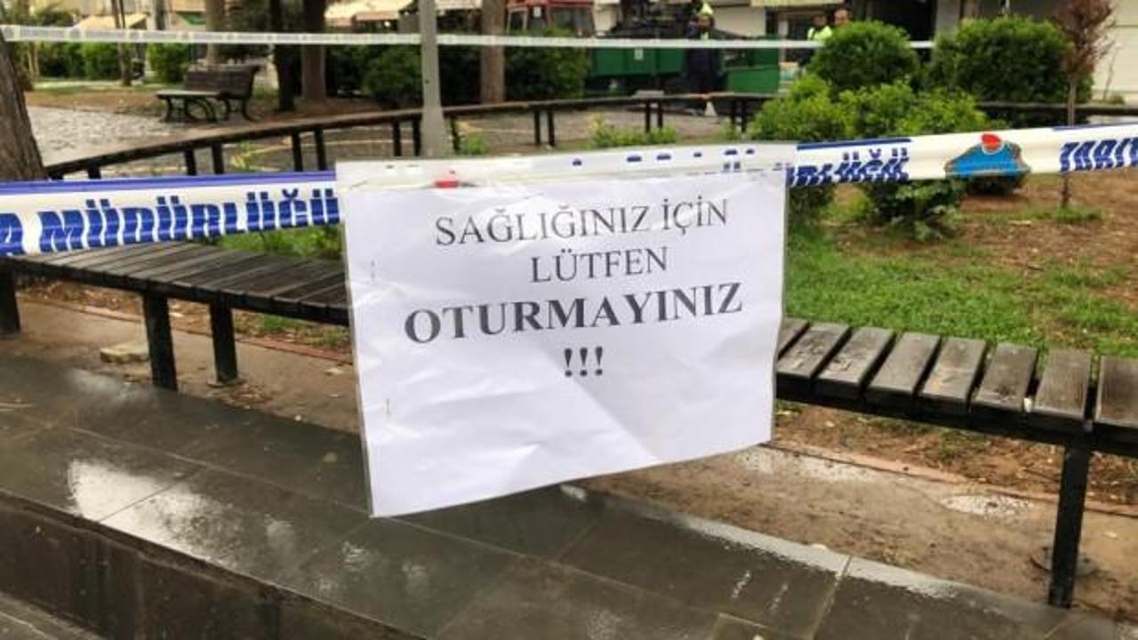 Belediye bankları kaldırdı, oturma alanlarına g&uuml;venlik şeridi &ccedil;ekti