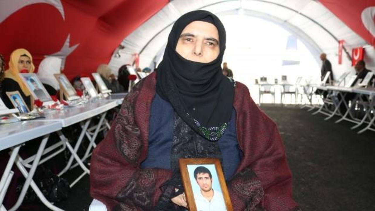 HDP &ouml;n&uuml;ndeki evlat n&ouml;betine bir aile daha katıldı