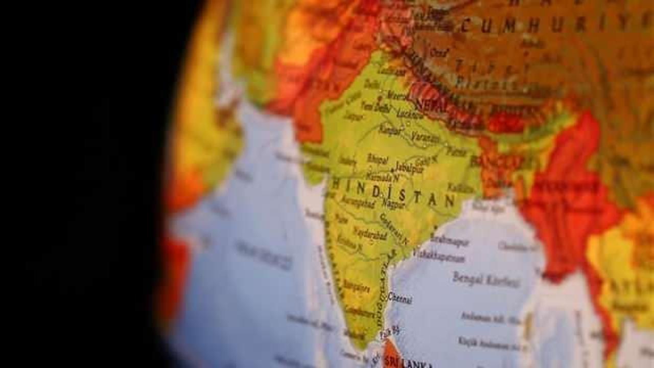 Nepal, Çin ve Hindistan sınırını kapatma kararı aldı