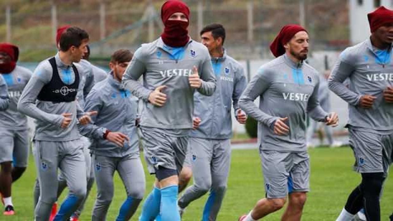 Trabzonspor, korona virüs nedeniyle antrenmanlarını kapattı