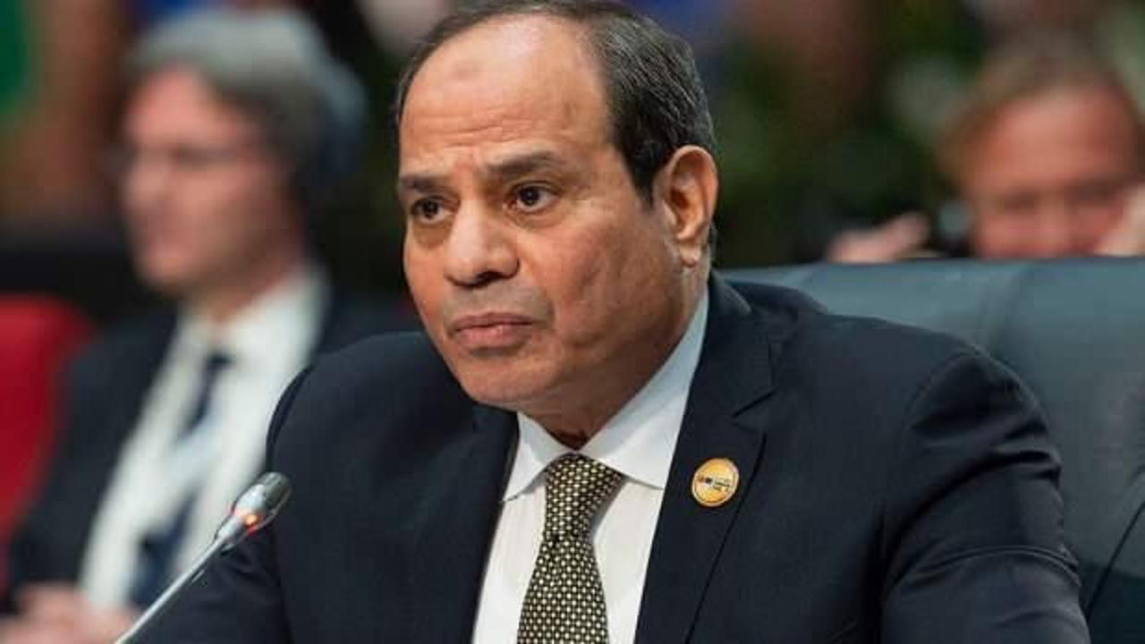 Sisi'yi korkutan gelişme: 2 günde 2 generali öldü!