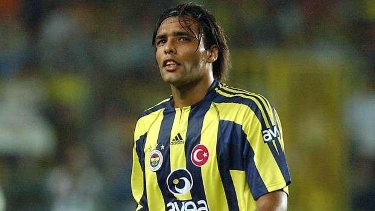 Hooijdonk en iyi 11'ine 2 Fenerbahçeli ismi seçti
