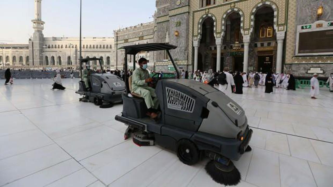 Mekke ve Medine'de 24 saat sokağa çıkma yasağı ilan edildi