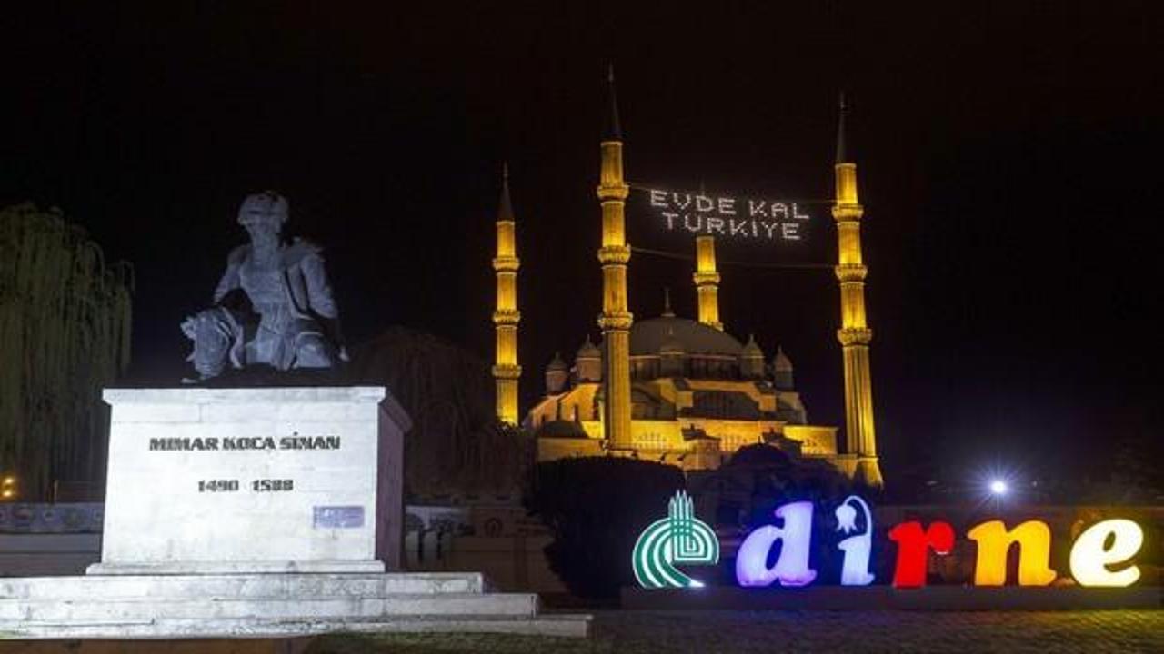 Selimiye’den 'Evde Kal Türkiye' mesajı