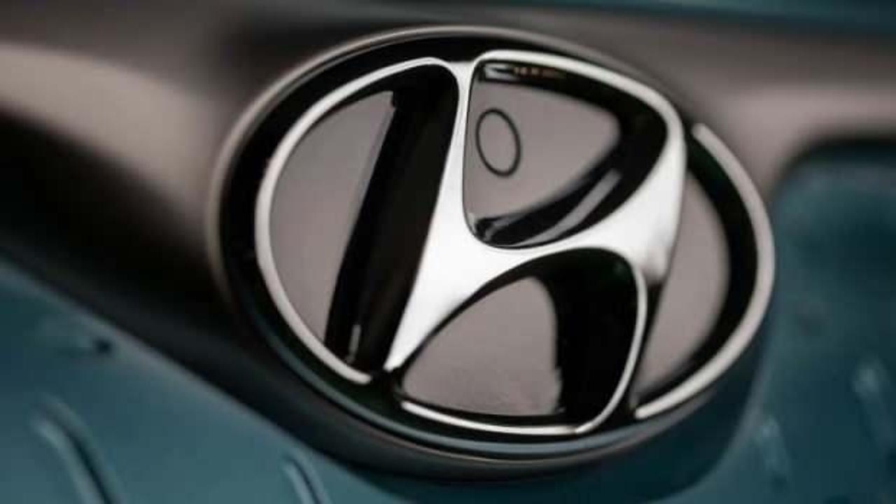 Hyundai logosunu değiştirdi