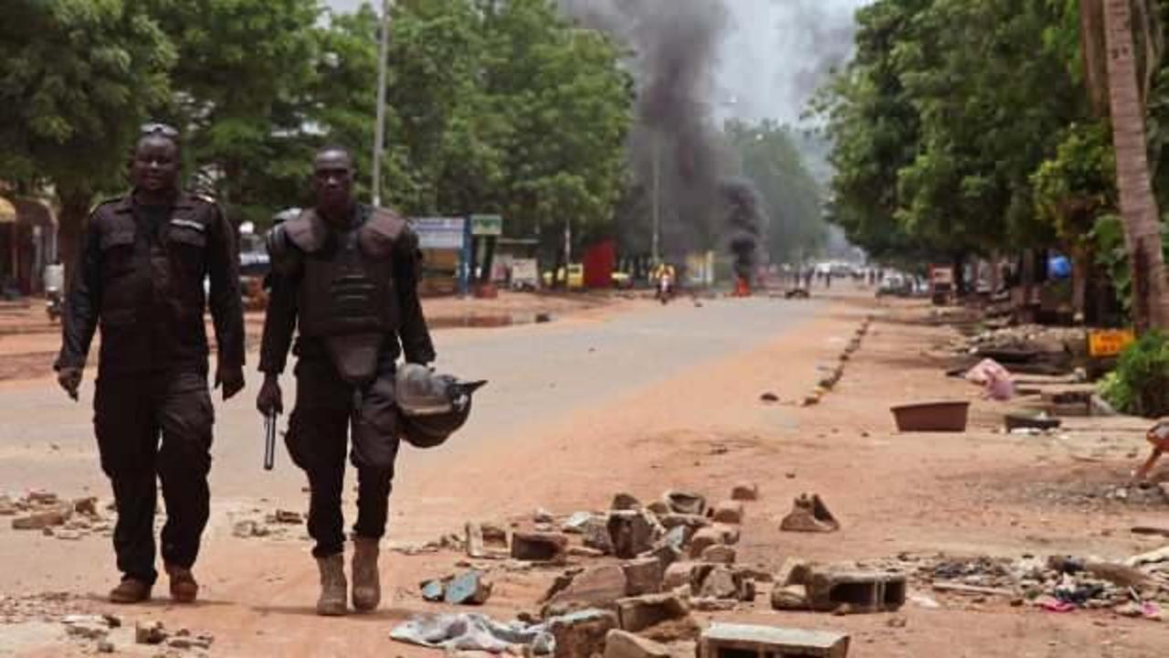 Mali ordusuna ait helikopter düştü: 2 ölü