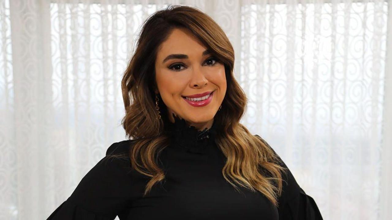 Zuhal Topal'dan takip&ccedil;ilerine 'Evde Kal' &ccedil;ağrısı!