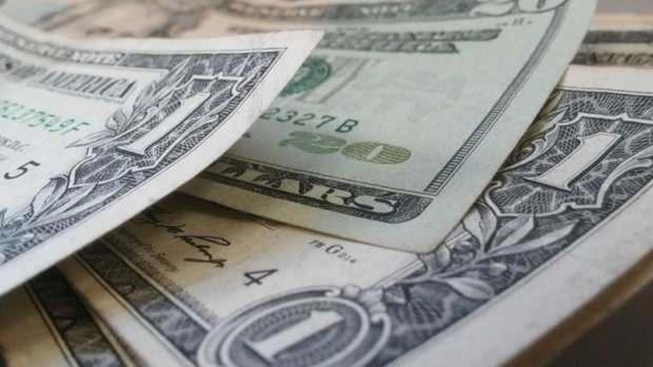 Haftanın son g&uuml;n&uuml;nde dolar ka&ccedil; lira?