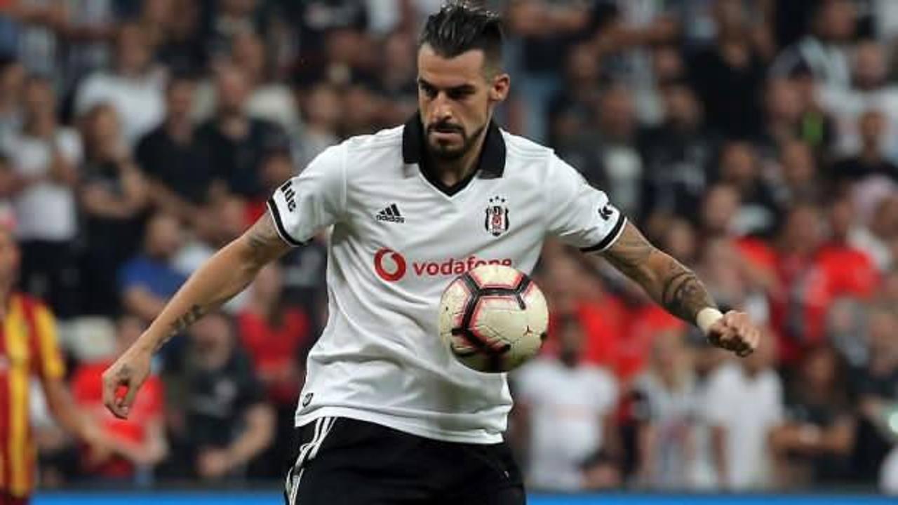 Negredo: Beşiktaş'tan ayrıldığım için üzgünüm!