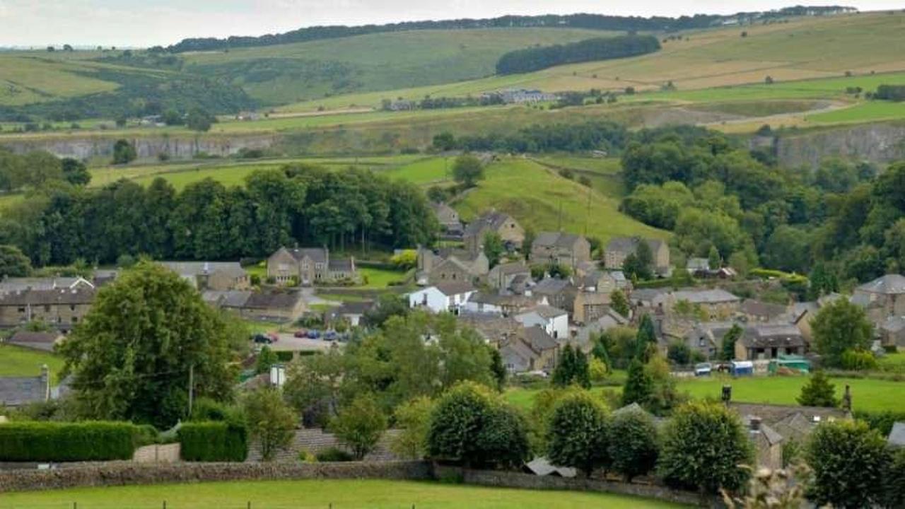 350 yıl önce aldığı önlemle İngiltere'yi salgından koruyan köy: Eyam