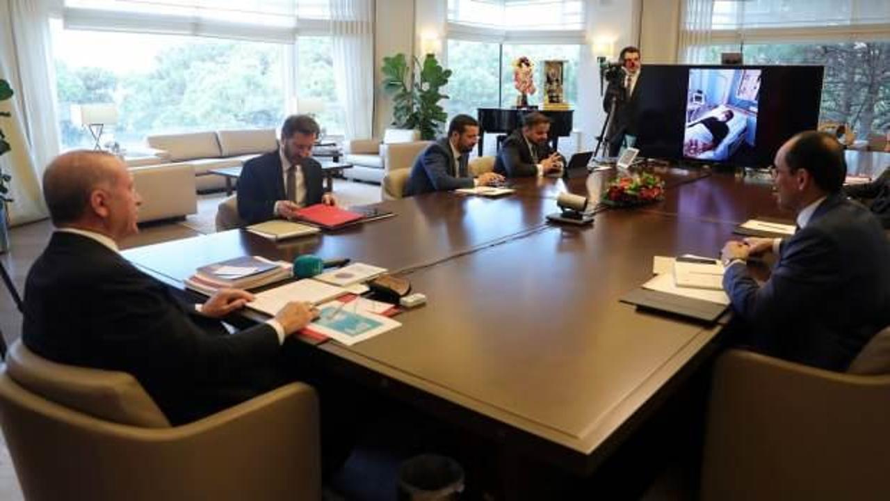 Erdoğan, Cerrahpaşa'da yatan hastalarla g&ouml;r&uuml;şt&uuml;