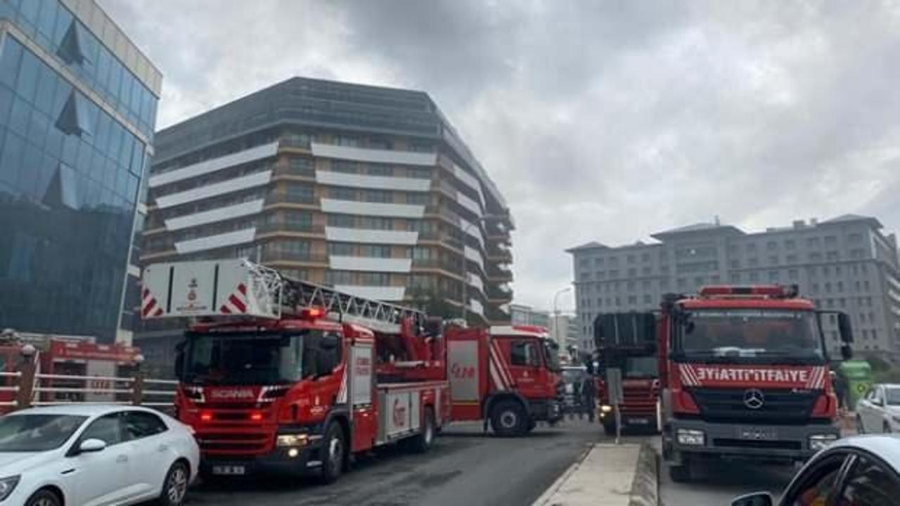 İstanbul'da rezidansta yangın paniği