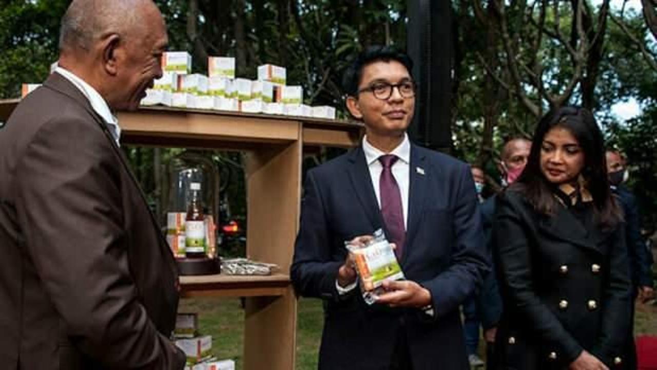 Madagaskar'ın Kovid-19 bitkisel ilacına talep artıyor: Bir ülke daha sipariş verdi
