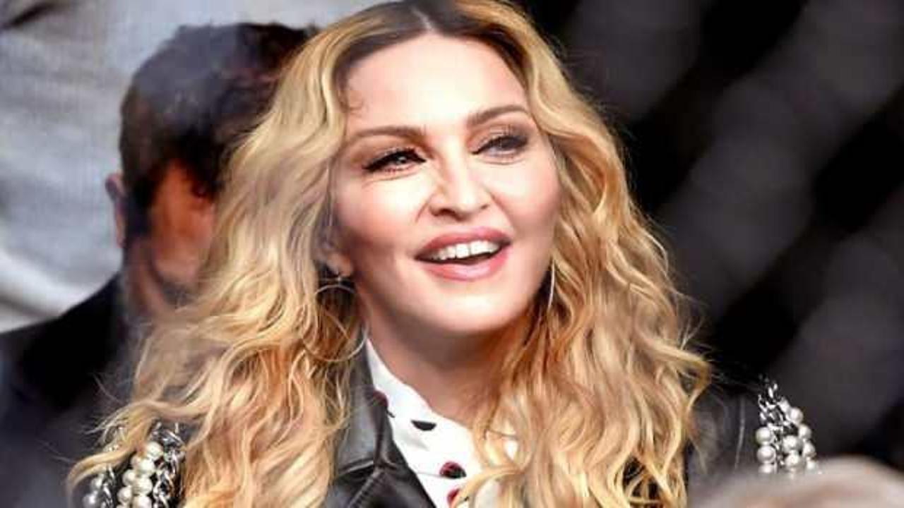 Madonna da koronavirüse yakalandı