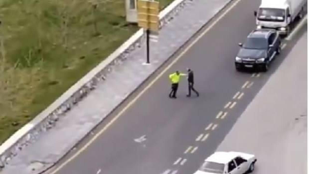 Polise saldıran s&uuml;r&uuml;c&uuml; hakkında işlem başlatıldı