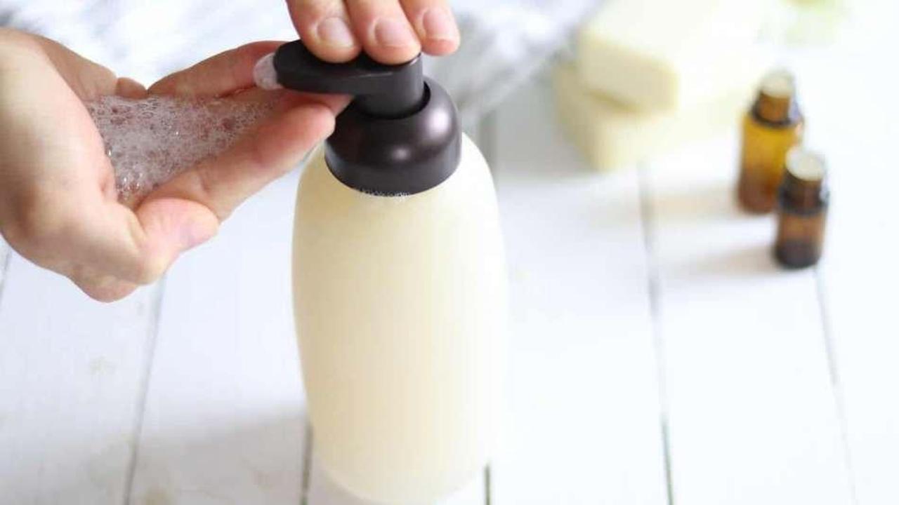 Sarımsaklı şampuan nedir? Evde sarımsaklı şampuan nasıl yapılır?