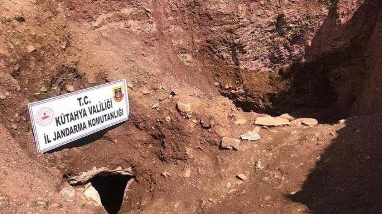 Evini m&uuml;zeye &ccedil;evirmiş! Tarihi eser ka&ccedil;ak&ccedil;ısına su&ccedil;&uuml;st&uuml;...